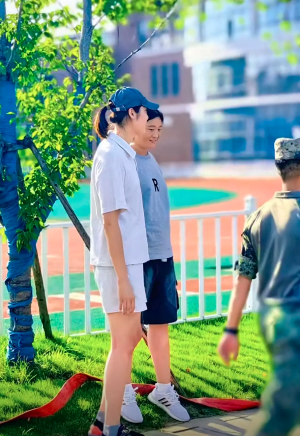 可以想见, OpkDu, 过该校毕业