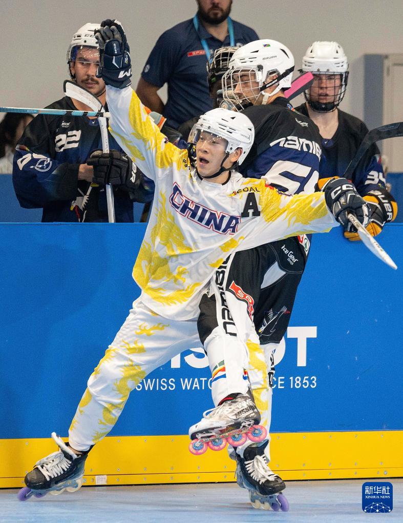 男子预赛, 中国不敌纳, 新华社记者 男子预赛, 中国不敌纳, 新华社记者