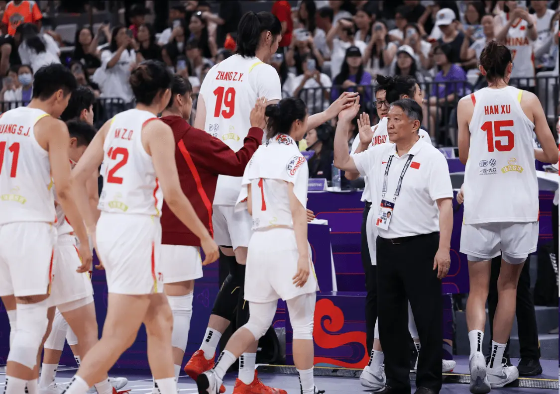 赛季进行期 赛季进行期