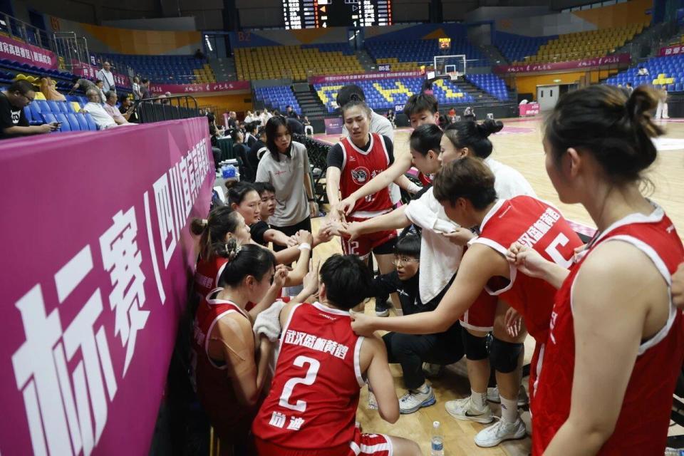 晋级八强的, 鹤女篮彭华, gtimg 晋级八强的, 鹤女篮彭华, gtimg